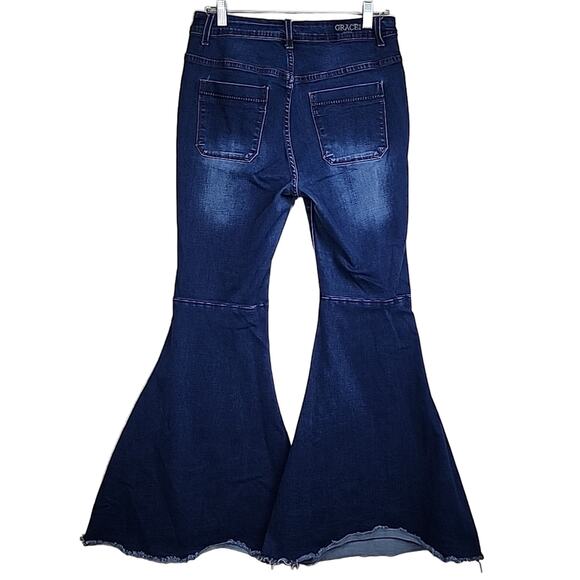 Grace in LA Stretchy Size 31 Flares - Picture 3 of 5